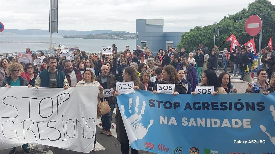 La Xunta permitirá a los médicos que suspendan la asistencia a un paciente si los graban sin su consentimiento
