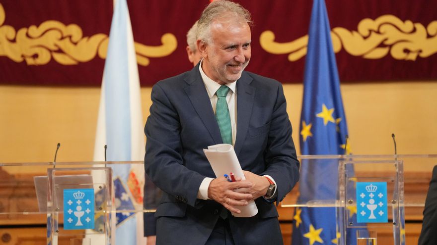 El ministro de Política Territorial y Memoria Democrática, Ángel Víctor Torres, comparece tras la 44º Comisión Mixta de Transferencias Estado-Galicia.
