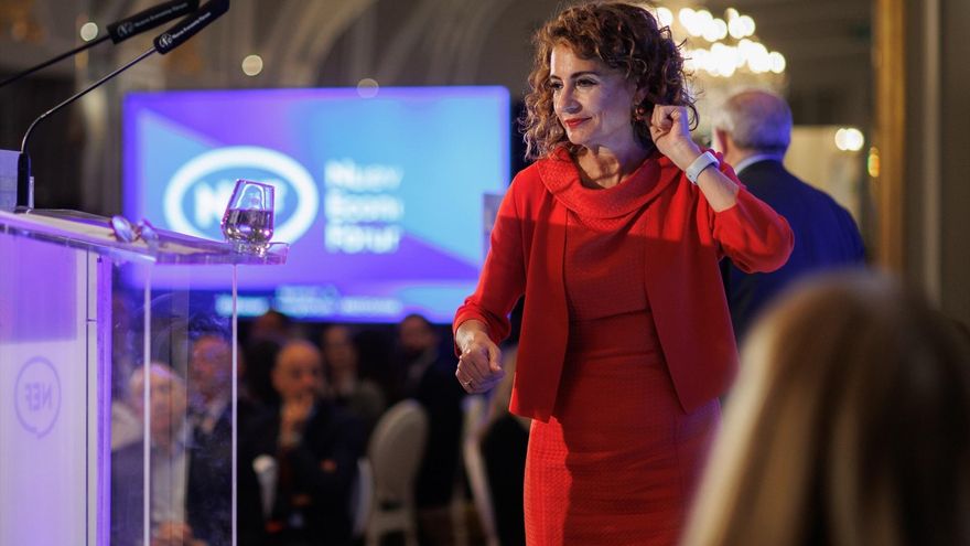 La Agencia Tributaria recauda 500 millones extra en 2023 tras "controlar" a 999 ricos que habían evadido impuestos