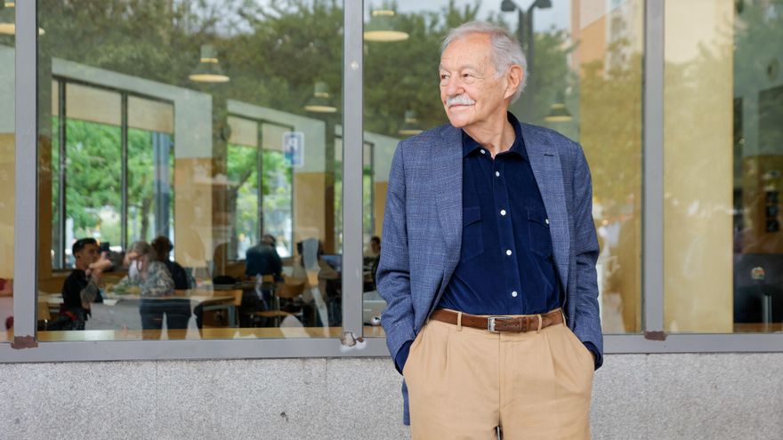 Las Barcelonas de Eduardo Mendoza: de los pistoleros de los años 20 a los posmodernos de los 80