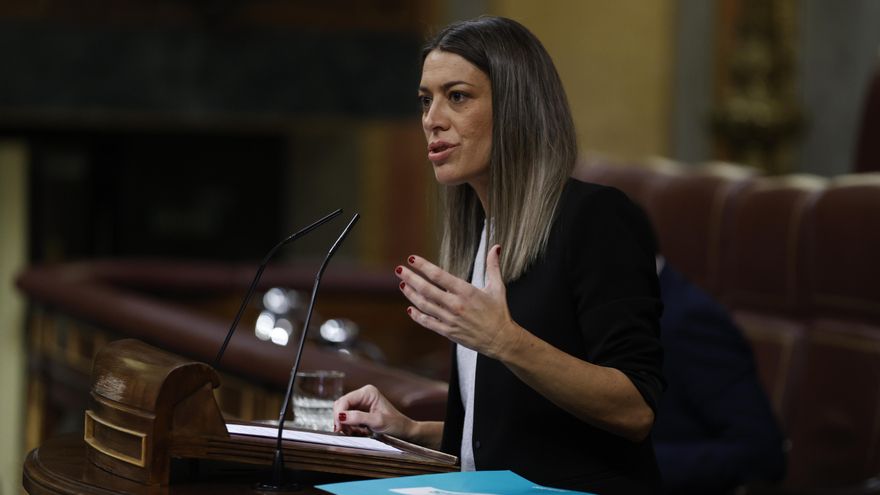 La diputada de JxCAT, Miríam Nogueras, durante su intervención tras la comparecencia del presidente del Gobierno, Pedro Sánchez, ante el pleno del Congreso para informar de las conclusiones del Consejo Europeo, la Cumbre de la OTAN y las relaciones con Marruecos. EFE/Chema Moya