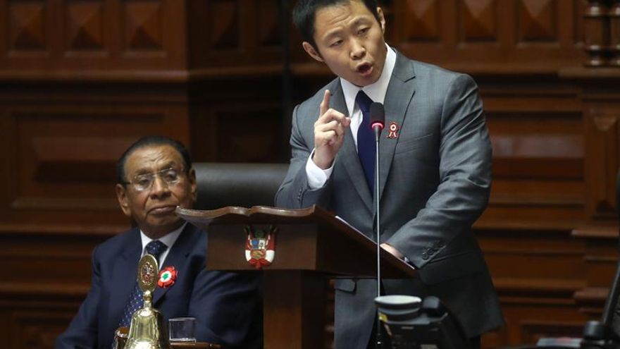 Kenji Fujimori se pone mordaza por ley antitránsfuga promovida por su partido