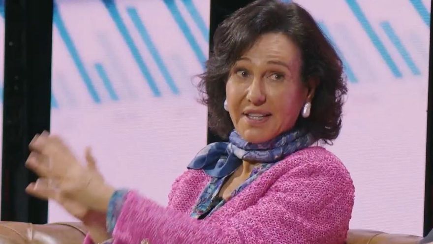 Archivo - La presidenta de Banco Santander, Ana Botín, en la Conferencia Internacional de Banca 2022.