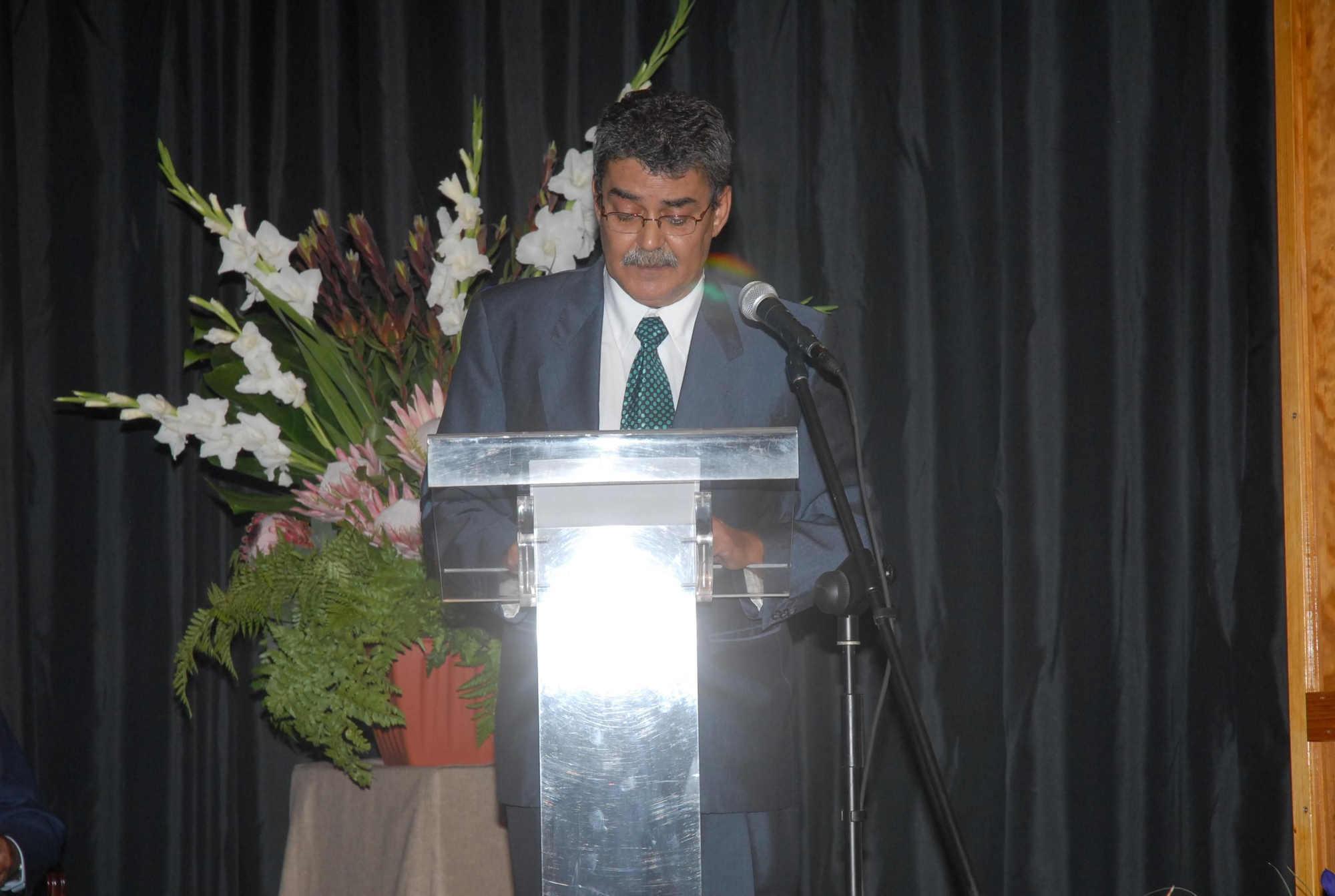 Francisco Castro Feliciano.