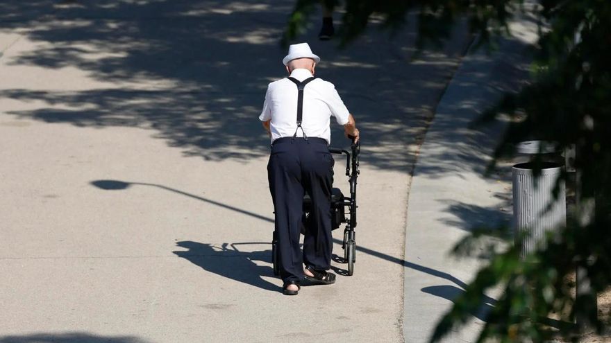 El sistema de la dependencia necesitará 260.000 trabajadoras más en 2030 para hacer frente al envejecimiento