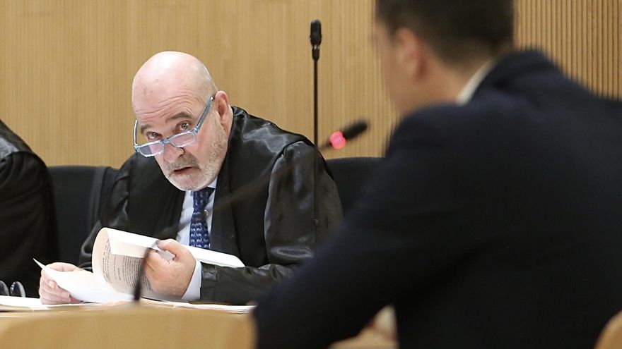 La acusación popular realza al interventor de Emalsa, “un funcionario que hizo lo correcto y no se arredró con nadie”