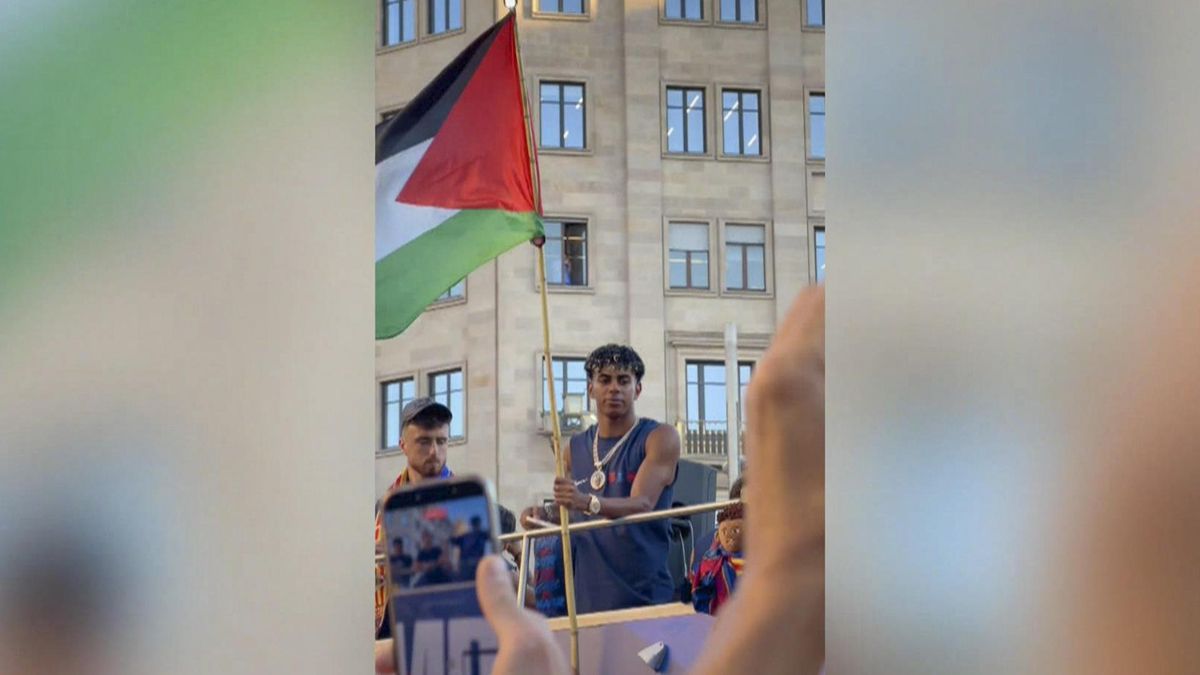 El ministro de Defensa israelí acusa a Lamine Yamal de "apoyar el terrorismo" por ondear una bandera palestina