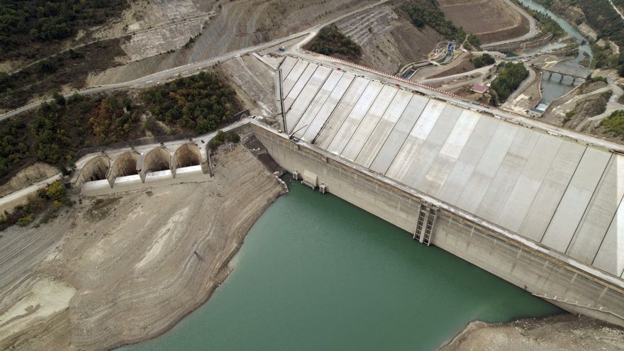 El Gobierno central defiende ampliar el pantano de Yesa y EH Bildu exige la "suspensión definitiva" del proyecto