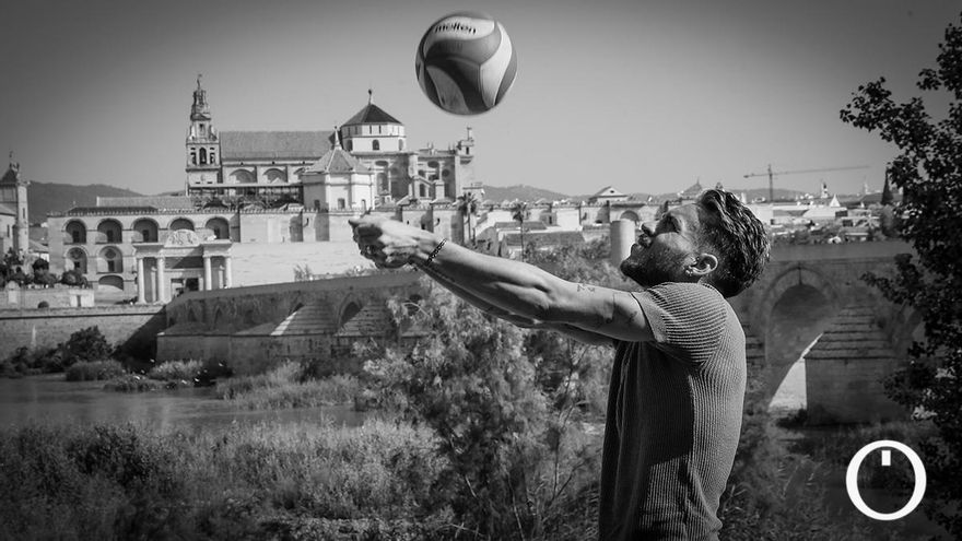 Fran Ruiz: "Ganarse la vida en el voleibol no está al alcance de todo el mundo"