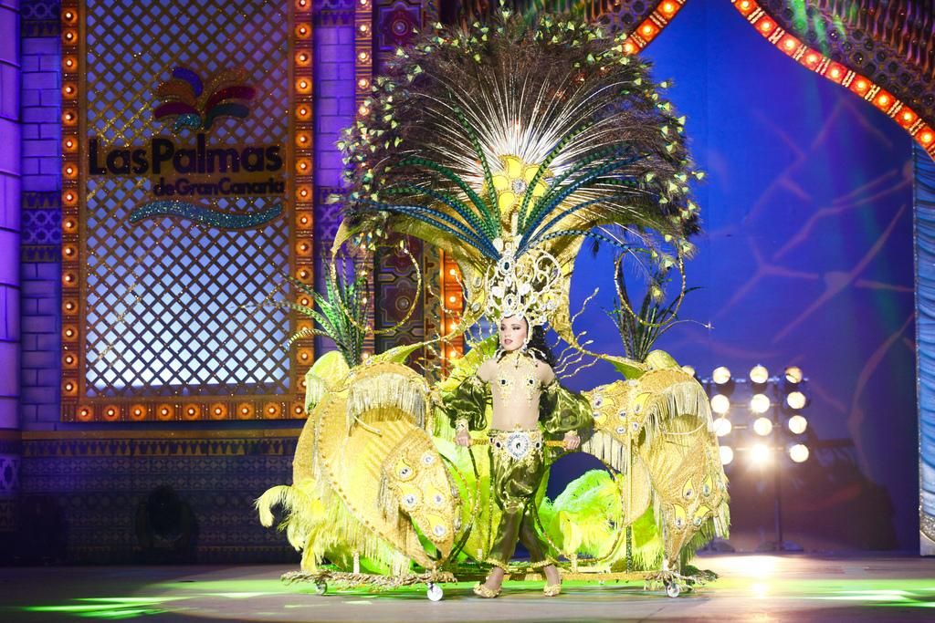 Gala de la Reina Infantil del Carnaval de 'Las mil y una noches'. FOTO: LpaCarnaval