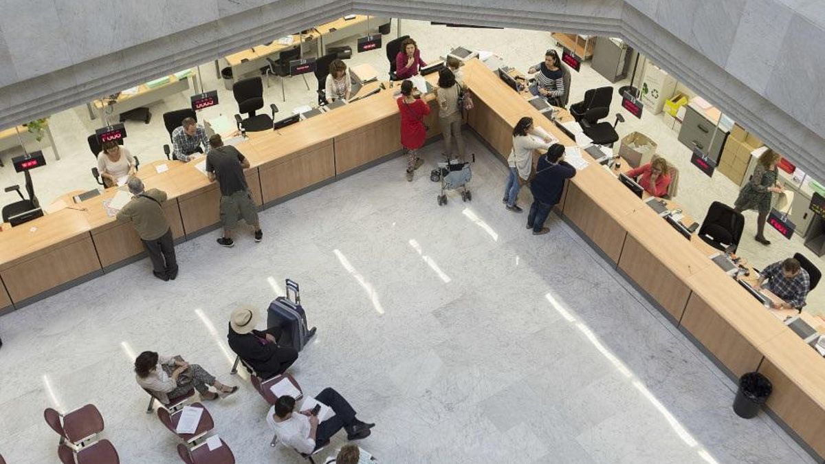 La AIReF asegura que la Junta de Castilla y León prevé un ahorro de 82 millones al no reponer las jubilaciones en 2026