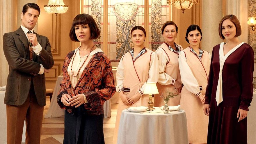 Telecinco sorprende con la noche de estreno de su serie 'La favorita 1922', que hereda el día de 'La isla de las tentaciones'