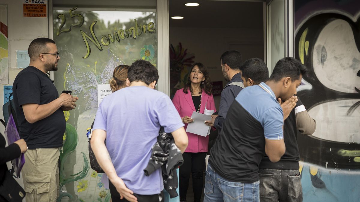 El Gobierno ha recibido ya 908.288 solicitudes para la regularización de migrantes
