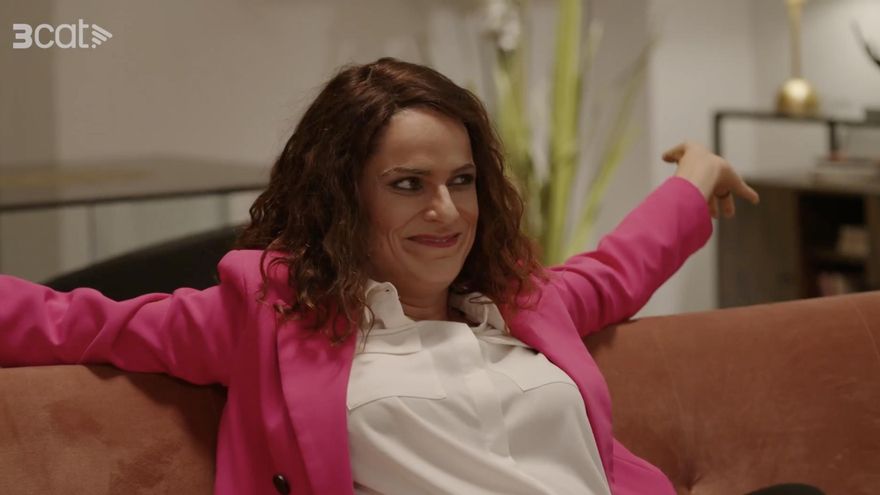 'Polònia' canta al polémico ático de Ayuso con Feijóo y el fiscal: "Con estos marrones nunca echaremos a Sánchez"
