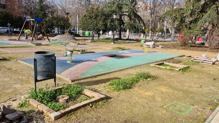 Ecologistas alertan de talas de árboles en una Granada que necesita 30.000 ejemplares más