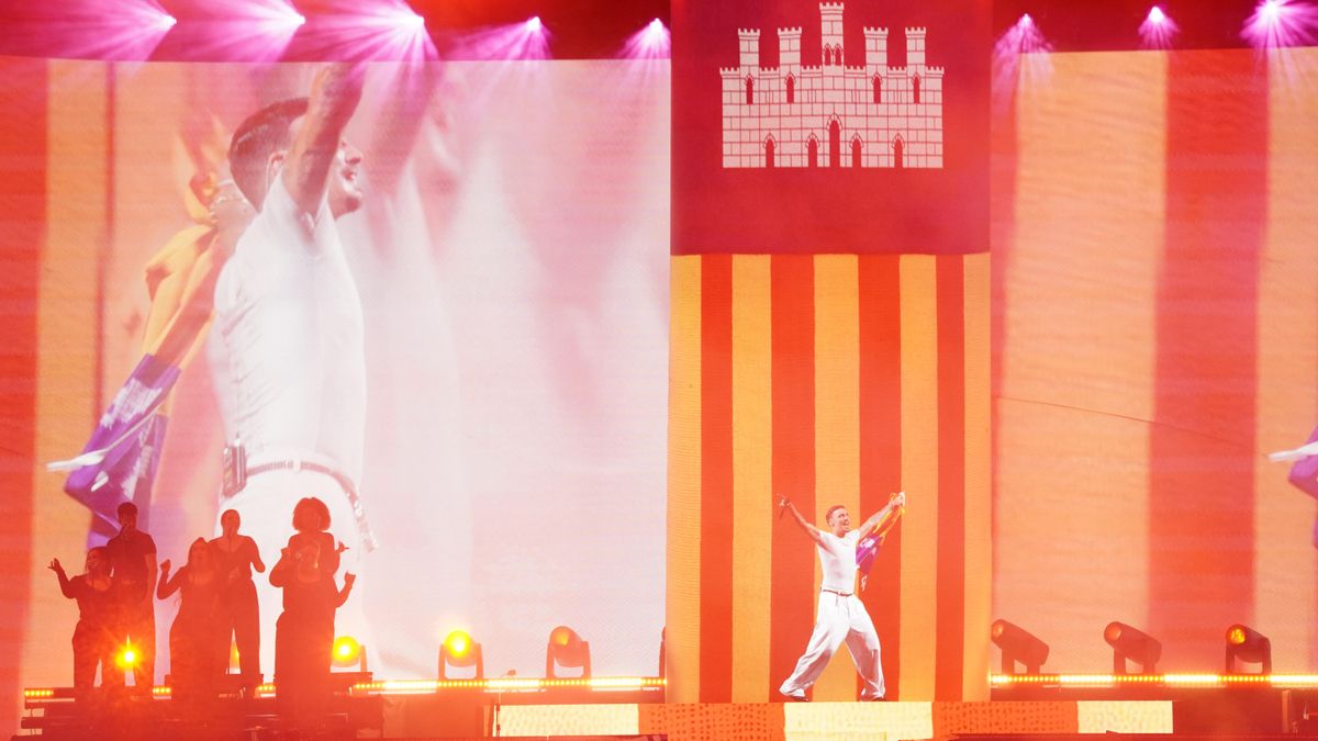 El rapero, en otro instante de su actuación en Son Moix