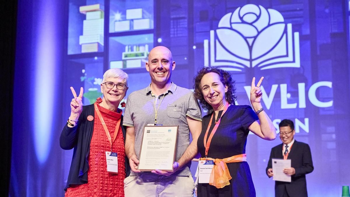 La 'biblioteca verde' del Centro de Documentación y Recursos para la Educación Ambiental en Cantabria de Torrelavega recibe el premio internacional más prestigioso