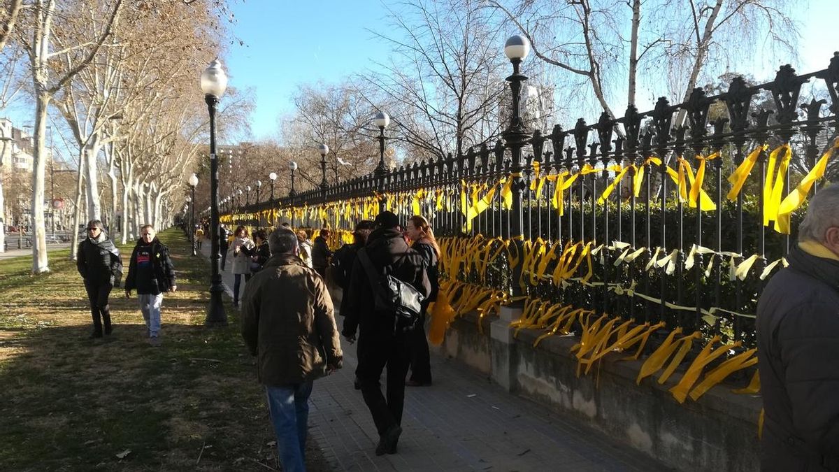 La agredida por quitar lazos amarillos "temió por su vida" y no denuncia por "no estar en condiciones", según su marido