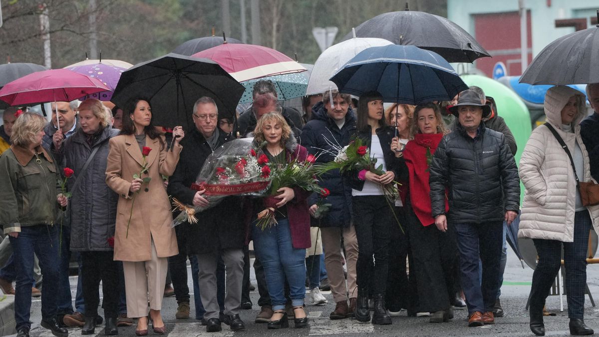 Arrasate-Mondragón recuerda a Isaías Carrsasco 18 años después de su asesinato: "Representaba todo lo que ETA temía"