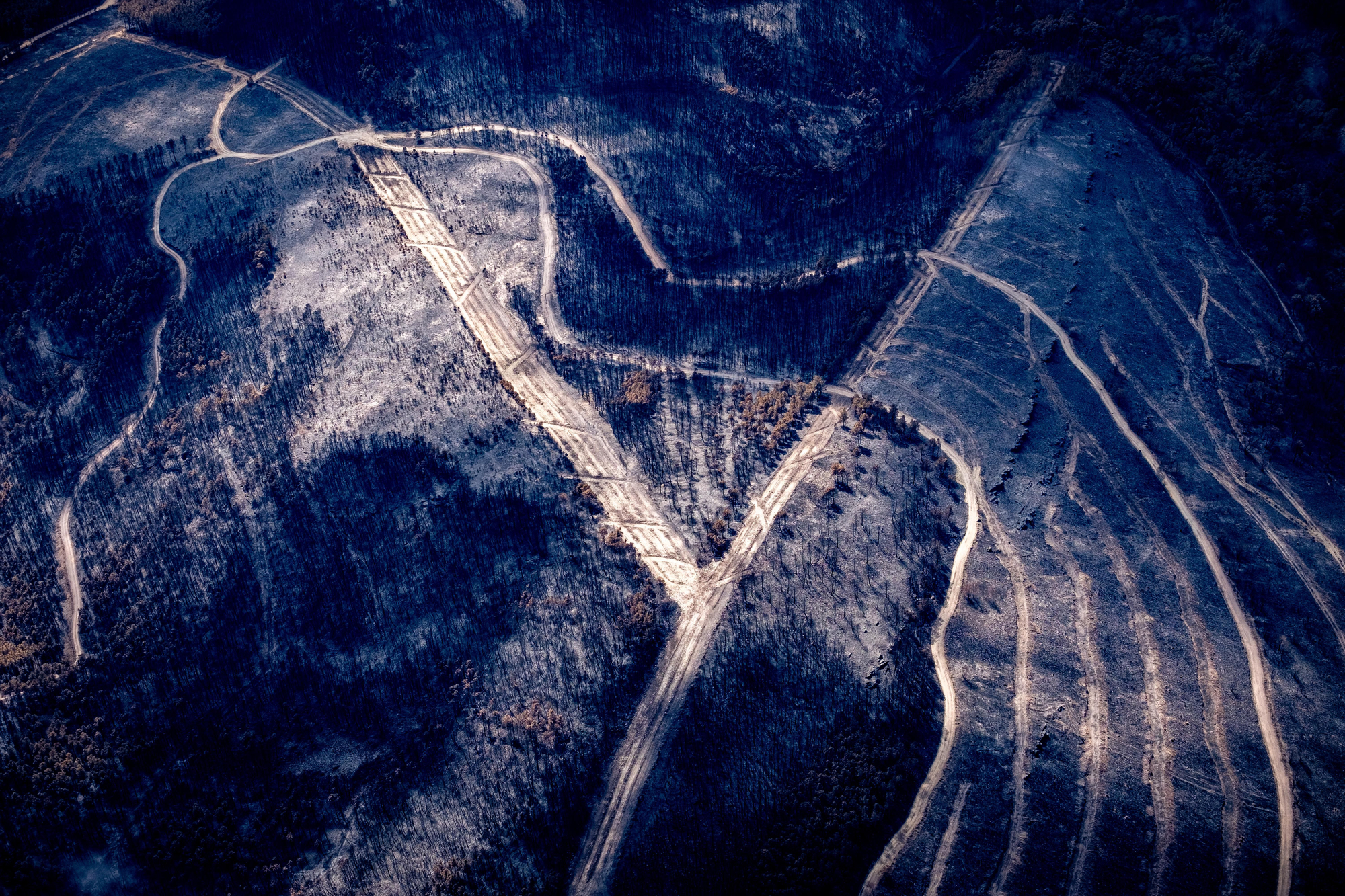 30 agosto 2025. Pico Montouto, Serra dos cabalos, Ourense. Incendio de Larouco, parroquia de Seadur. Greenpeace/ Pedro Armestre