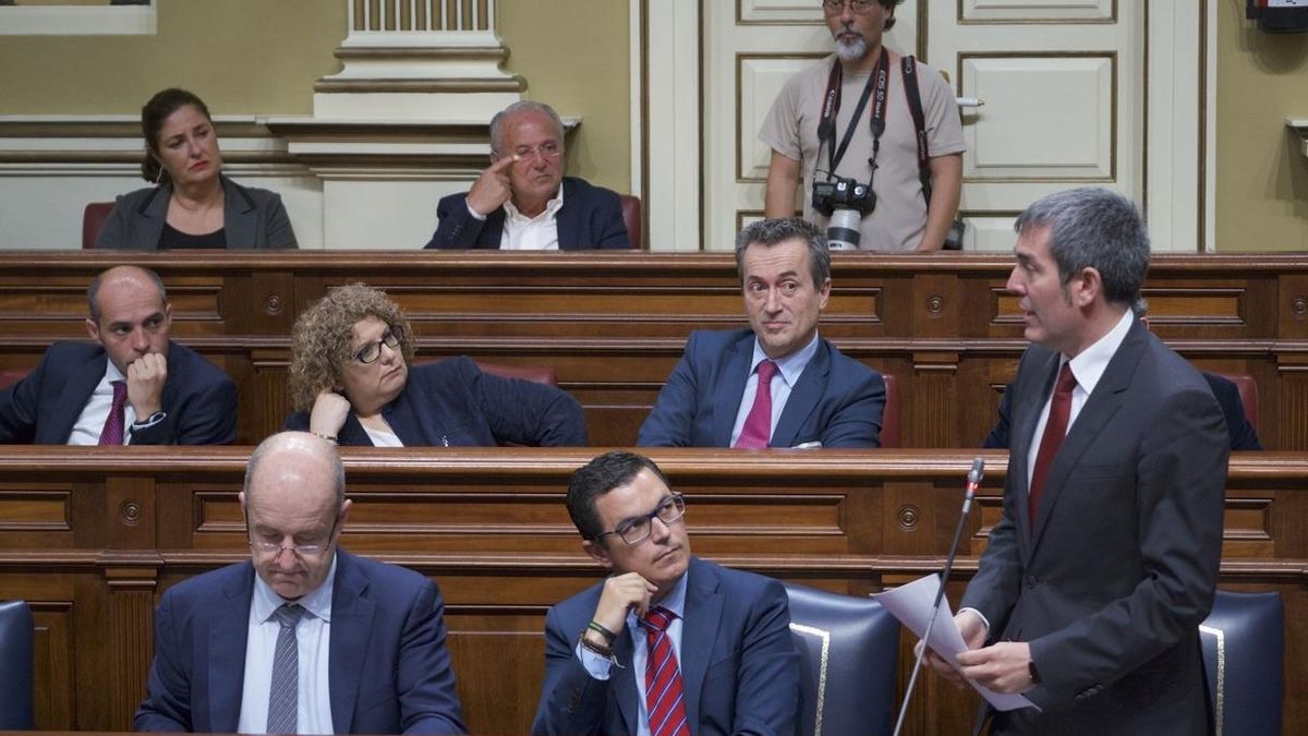 Clavijo pide disculpas por la "incorrecta gestión" de recursos públicos en Las Teresitas