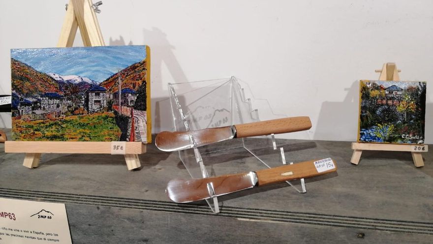 Exposición en la sede estable de artesanía de Colinas del Campo.