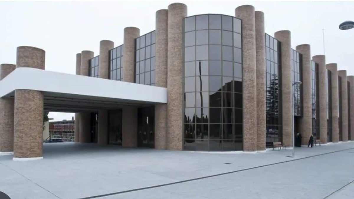 El tanatorio municipal como negocio: una concesión del PP en Zaragoza triplica el precio de los funerales en Torrero