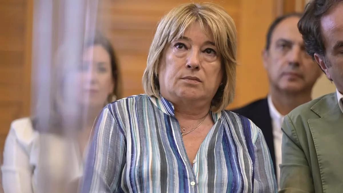 La exconsejera Tomasa Hernández deja su escaño en las Cortes de Aragón tras una etapa convulsa en el Gobierno de Azcón