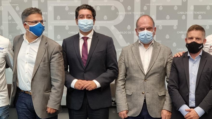 De izquierda a derecha, Javier Parrilla, Pedro Martín, Benjamín Lana y David Pérez.
