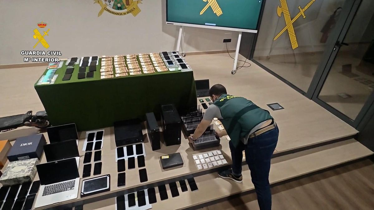 Una red de ciberestafadores defraudó más de un millón de euros haciéndose pasar por un banco