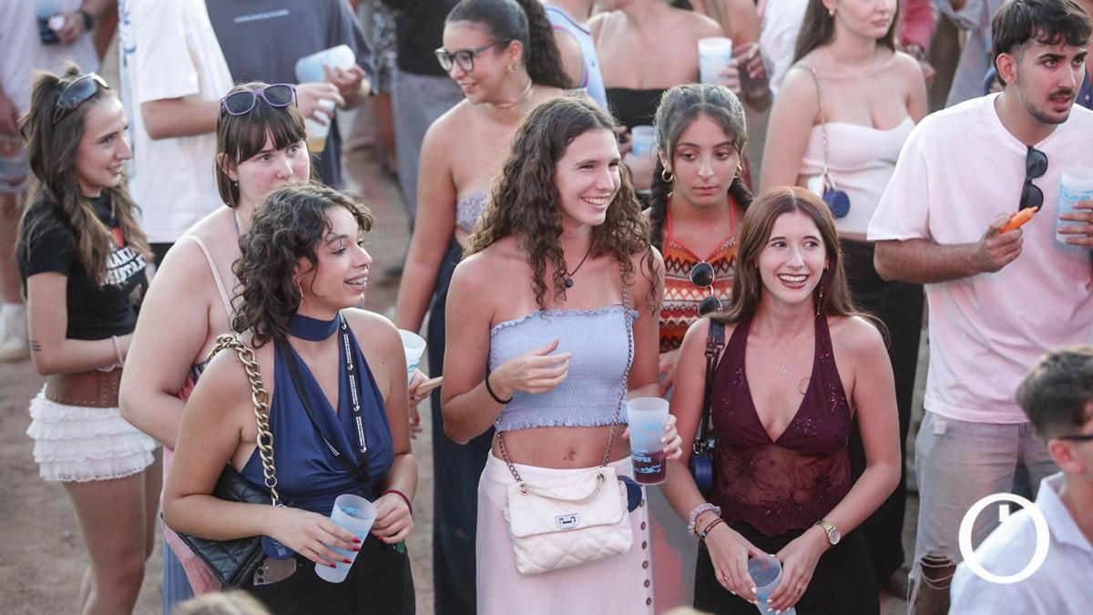 Fiesta de bienvenida universitaria