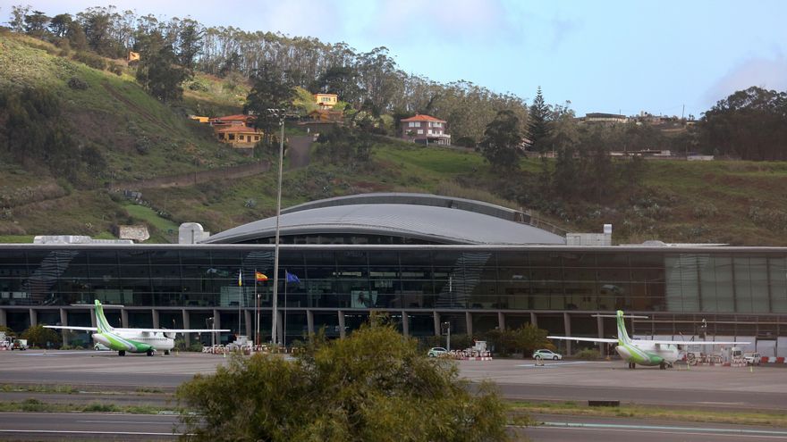 Interior suspende el vuelo de repatriación de inmigrantes a Senegal