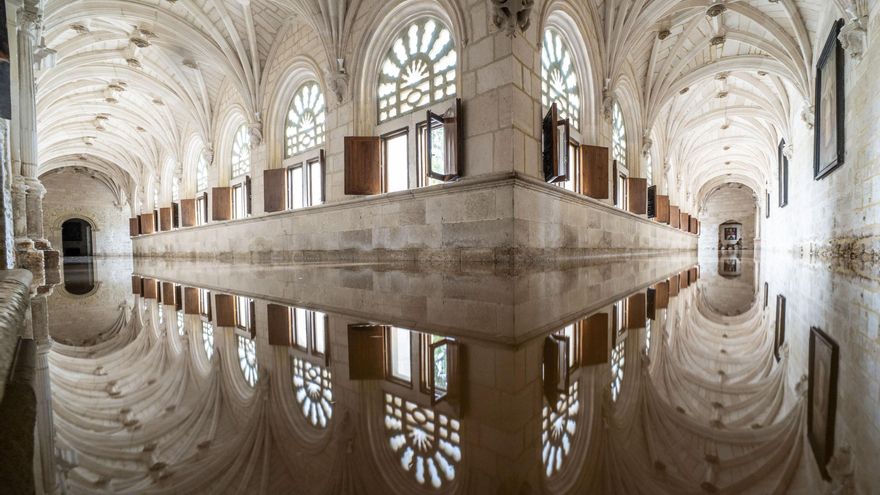 La crecida del río Duero inunda el Monasterio de La Vid en Burgos
