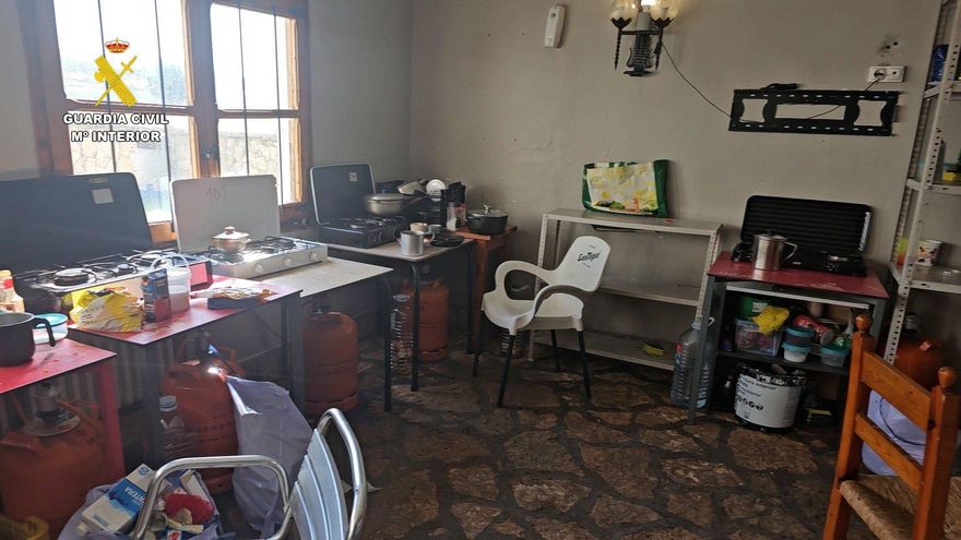 Hacinados en casas con peligro de derrumbe y condiciones de insalubridad: liberan a 200 temporeros en Huesca