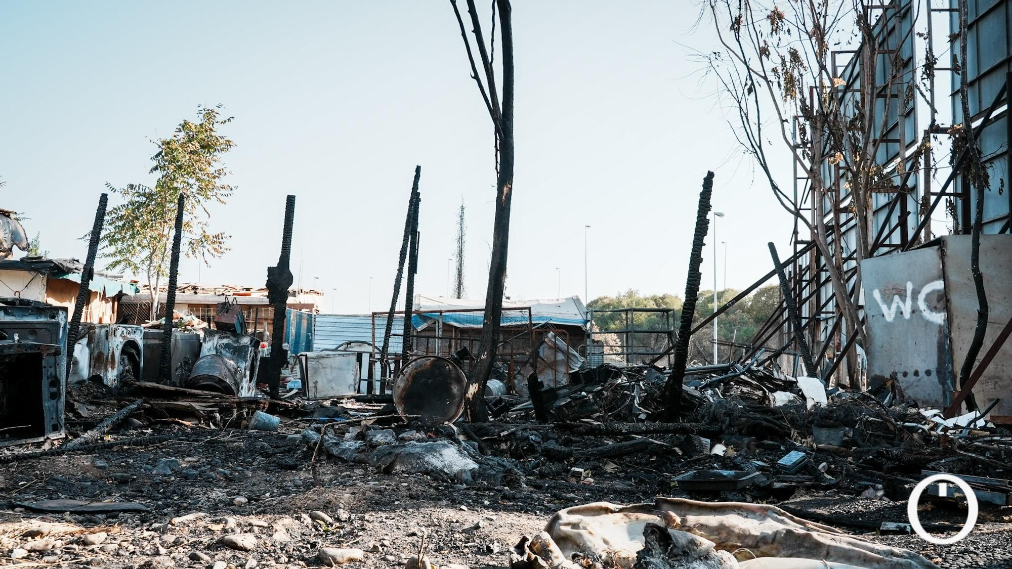 Asentamiento afectado tras el incendio que arrasó varias chabolas