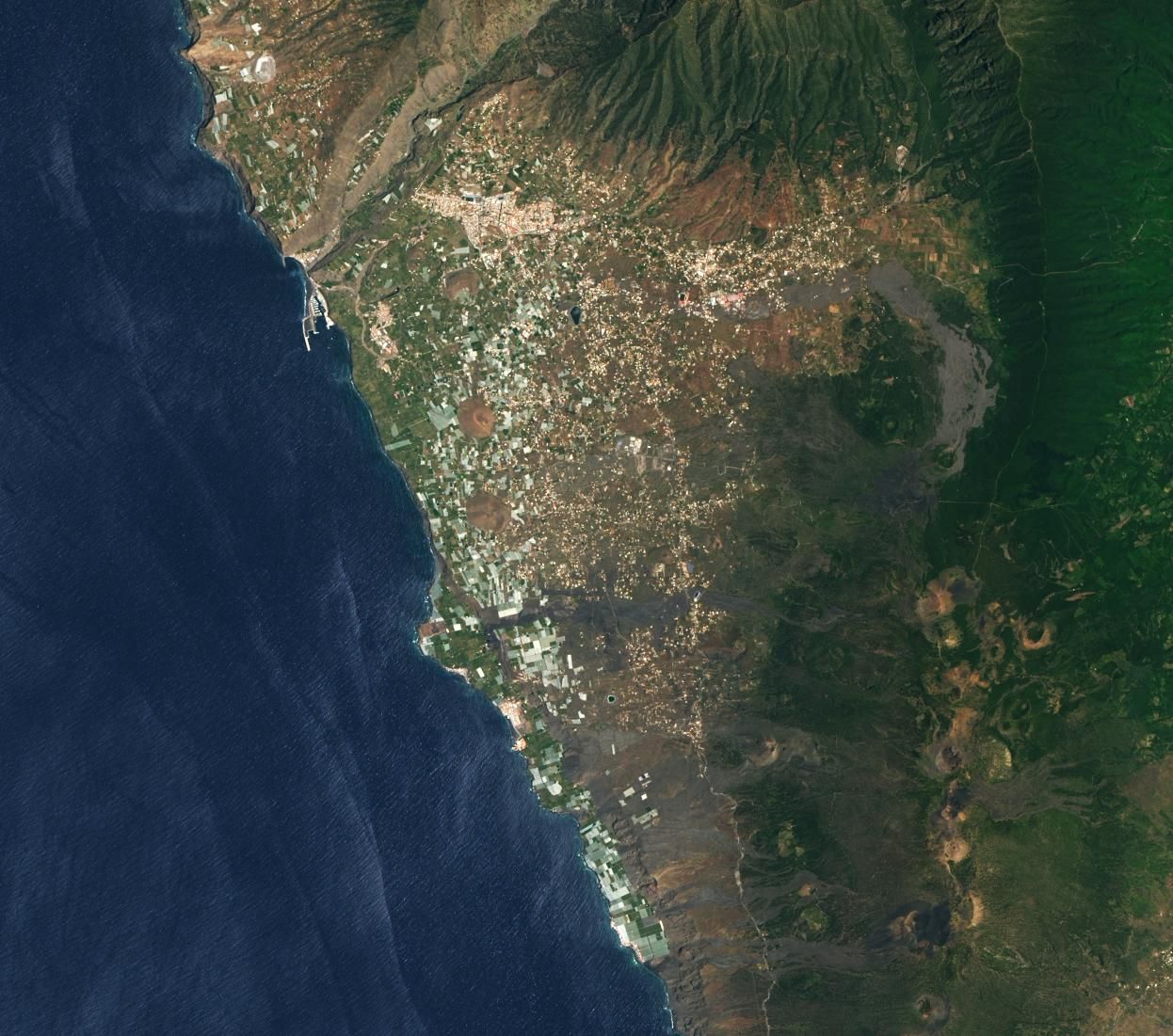 El Operational Land Imager (OLI) en Landsat 8 capturó esta imagen el 21 de mayo