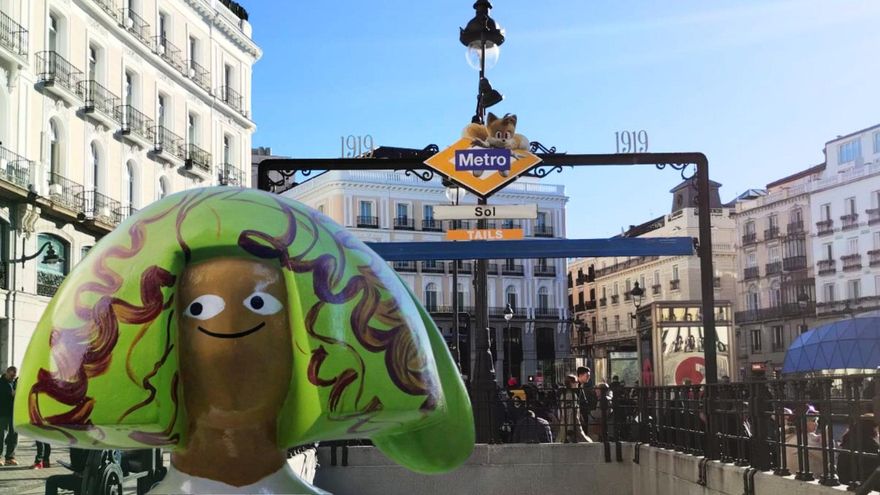 El espacio público de Madrid se convierte en un anuncio gigante por Navidad con permiso de Almeida y Ayuso