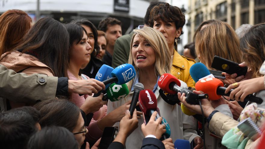 La vicepresidenta segunda y ministra de Trabajo, Yolanda Díaz, ofrece declaraciones a los medios durante la manifestación por el Día del Trabajador, a 1 de mayo de 2025, en Madrid (España).