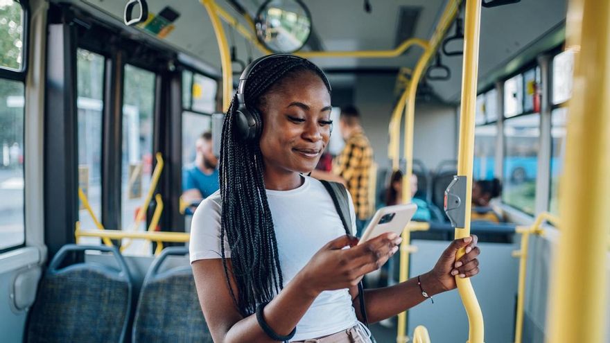 Viajar con internet sin depender del 'roaming' ya es más fácil que buscar una red WiFi