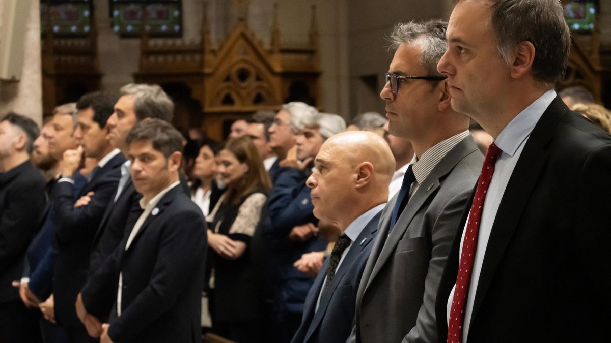 Luján: la misa por Francisco reunió a la política en una foto atravesada por ausencias y tensiones