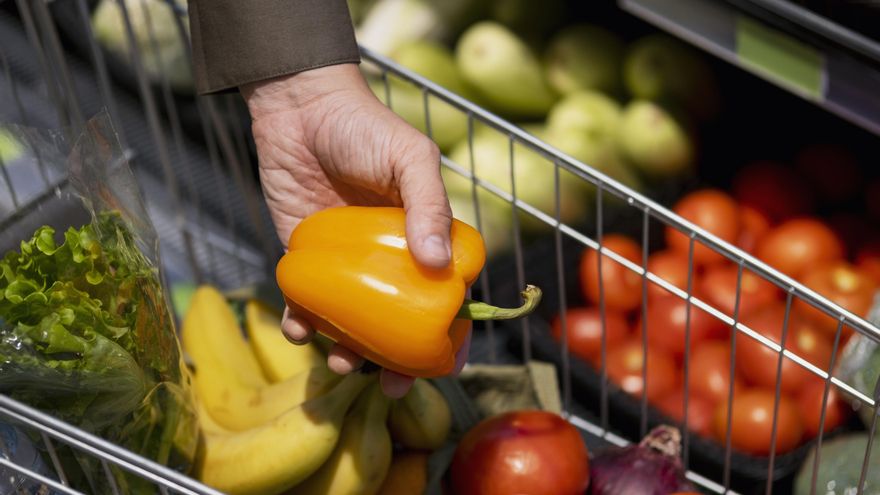 Compra 'online' o en el súper: ¿cómo ahorramos más?