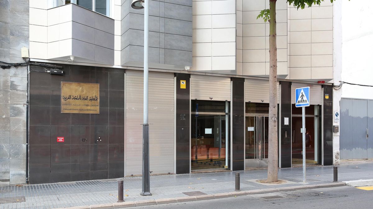 Catorce meses después de la sentencia, el Consulado marroquí en Canarias sigue sin pagar lo que debe a una extrabajadora