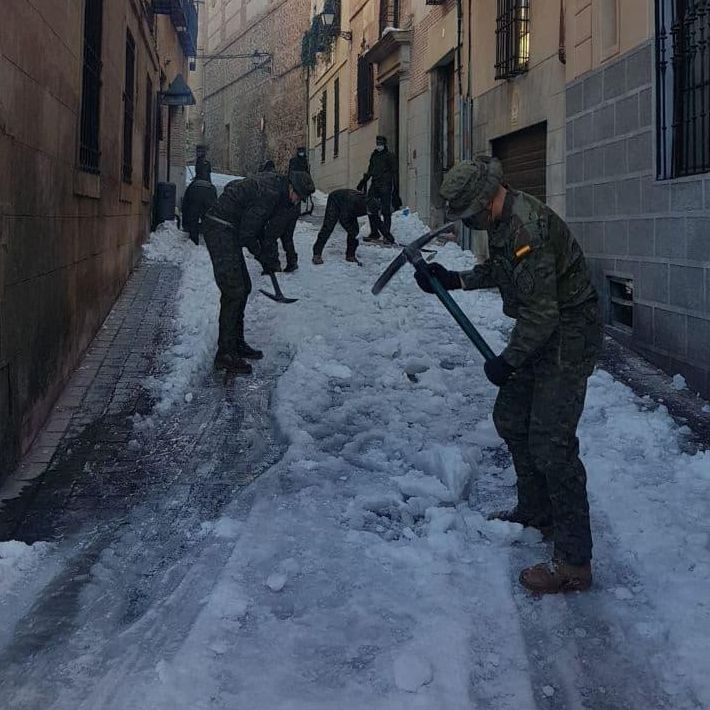 El Ejército limpiando el Casco Histórico de Toledo