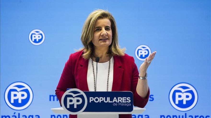 Báñez dice que la subida del paro registrado en octubre es normal