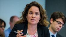 La secretaria general de Housing Europe, Sorcha Edwards