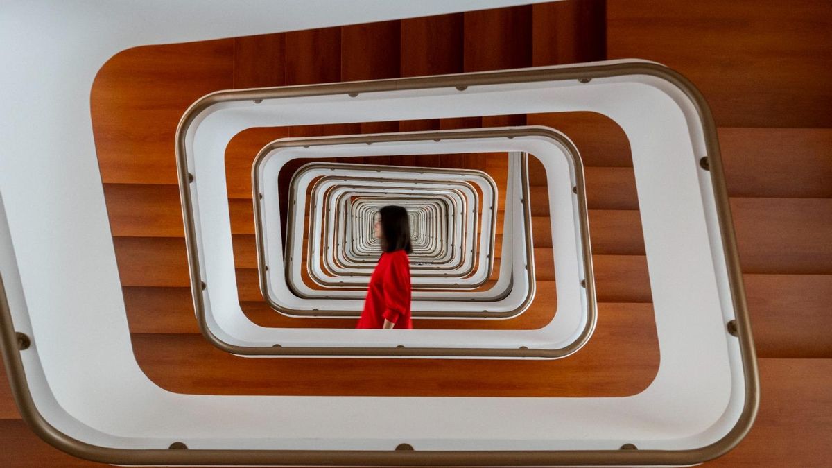 Leandro Erlich en el Grand Palais de Paris: La ilusión de observar críticamente la realidad que habitamos