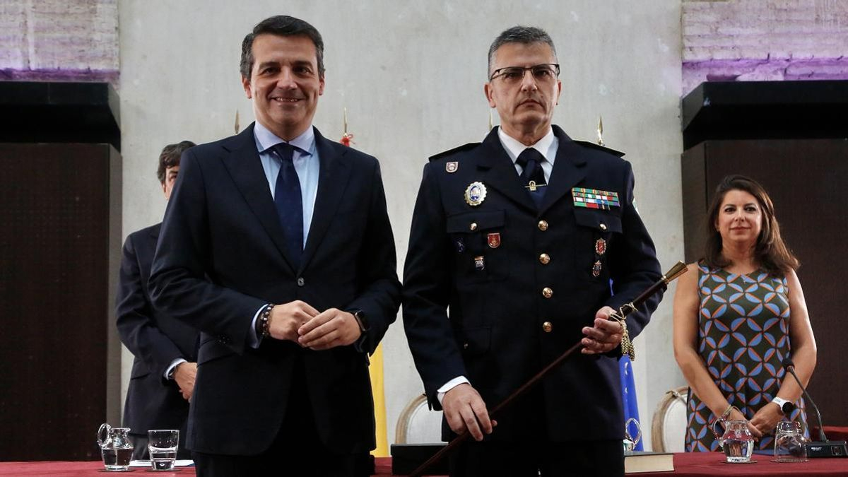 Toma de posesión del nuevo intendente mayor de la Jefatura de la Policía Local