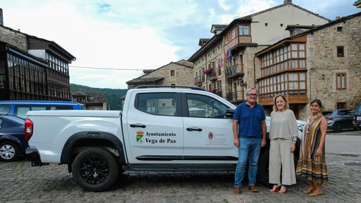 El PRC acusa al alcalde de Vega de Pas de usar el coche oficial destinado a servicios a los vecinos para su uso particular