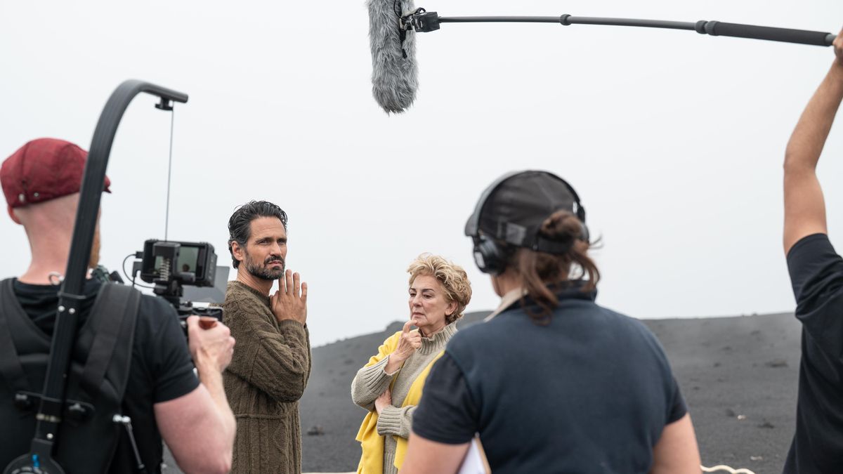 Rodaje en La Palma  de 'Kipuka, una isla en un mar de lava'.