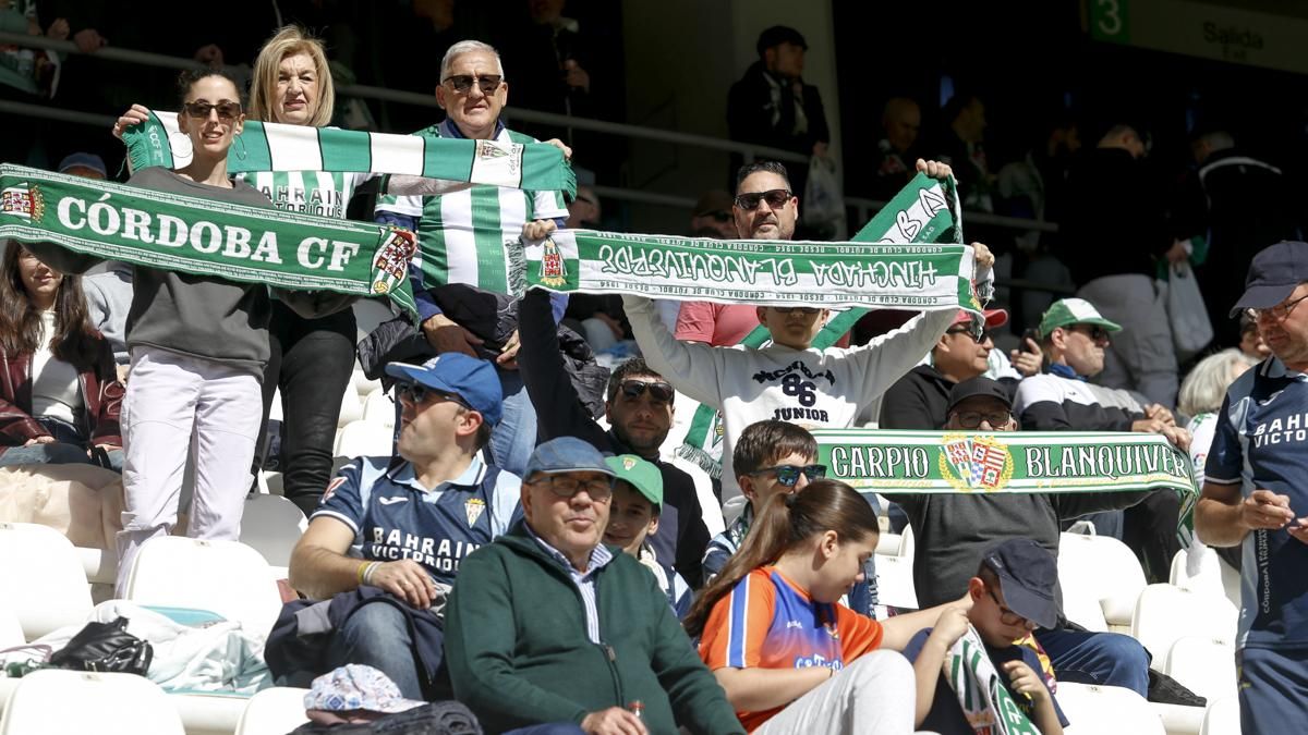 Grada Blanquiverde del Córdoba CF - CD Leganés